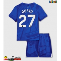 Camisa de Futebol Chelsea Malo Gusto #27 Equipamento Principal Infantil 2025-26 Manga Curta (+ Calças curtas)